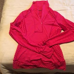 Lululemon Think Fast pullover